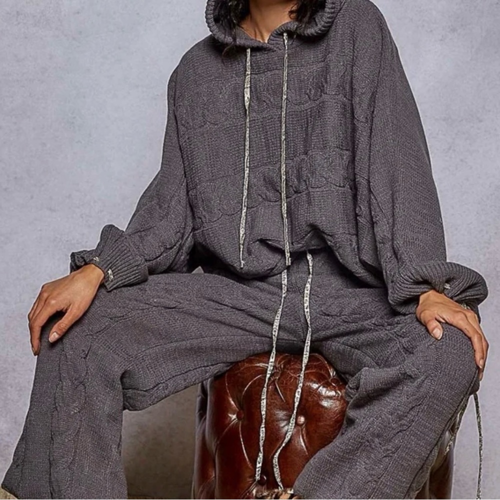 POL Charcoal Knit Sweater and Pants Set medium - Picture 3 of 3